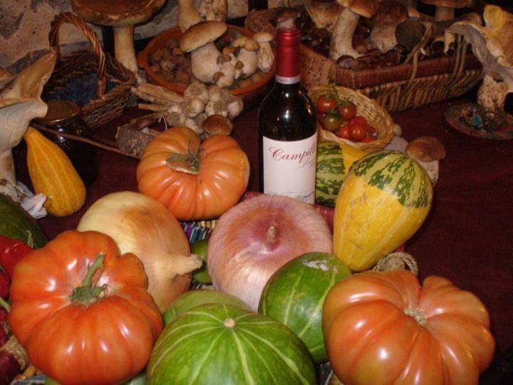 La Posada De Pedrazales ภายนอก รูปภาพ