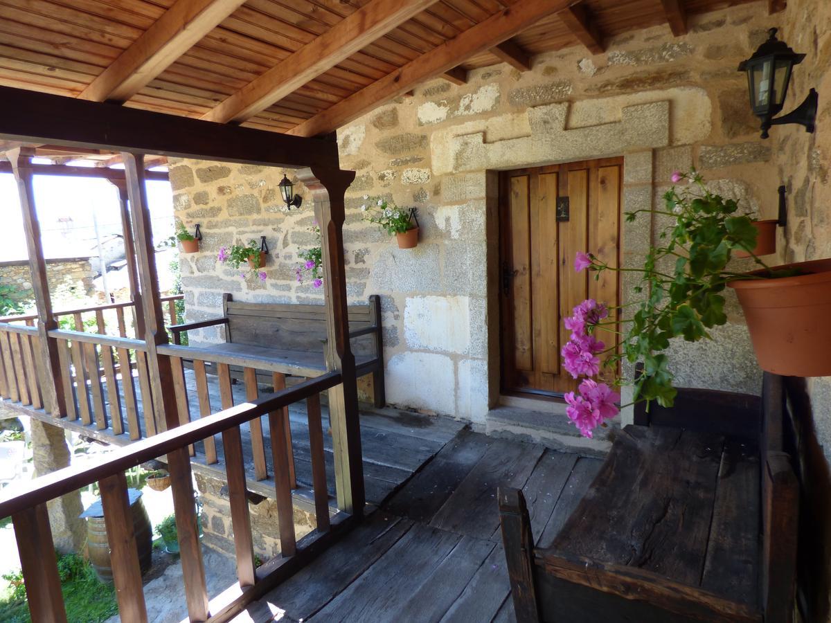 La Posada De Pedrazales ภายนอก รูปภาพ